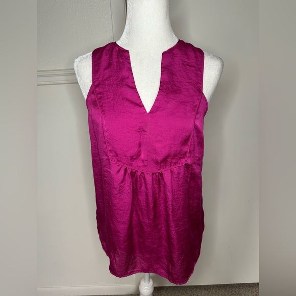 Anthropologie Tops - Anthropologie Magenta Blouse size 4
